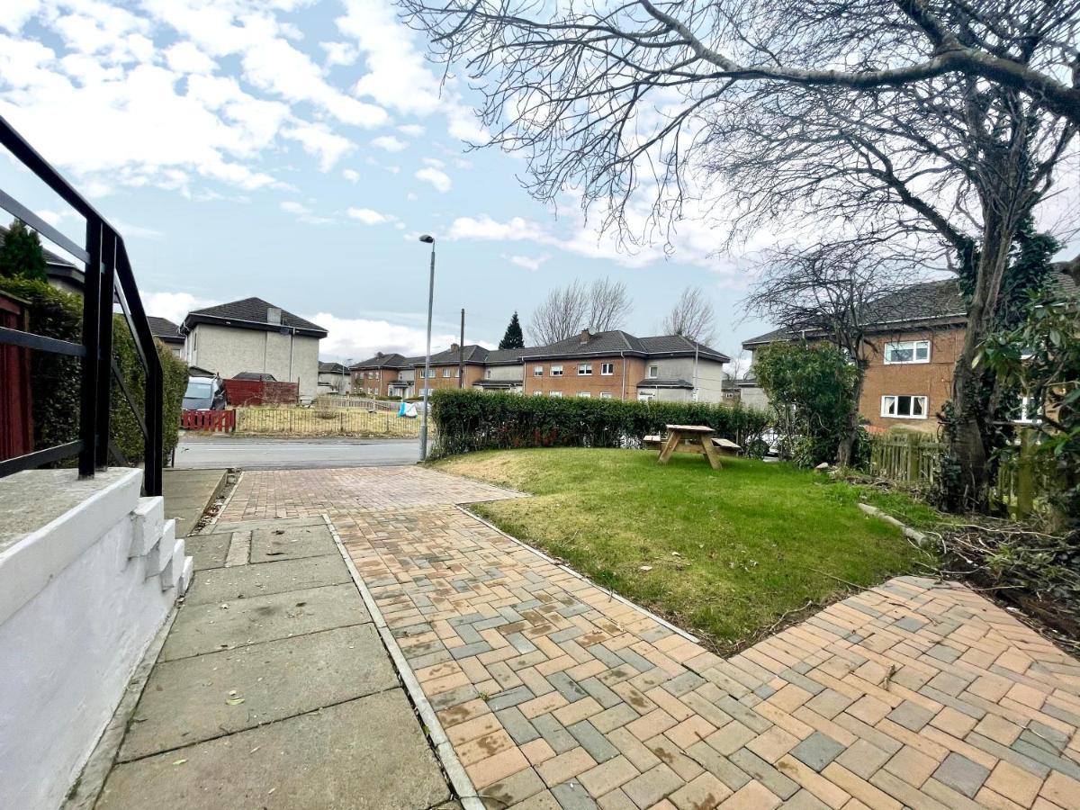 Cardonald Central Глазгоу Екстериор снимка